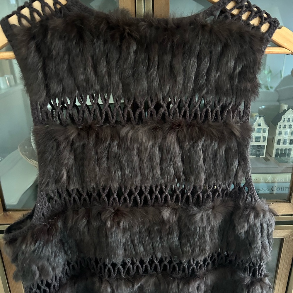 Authentic Angora Rabbit Fur Vest - Picture 8 of 11